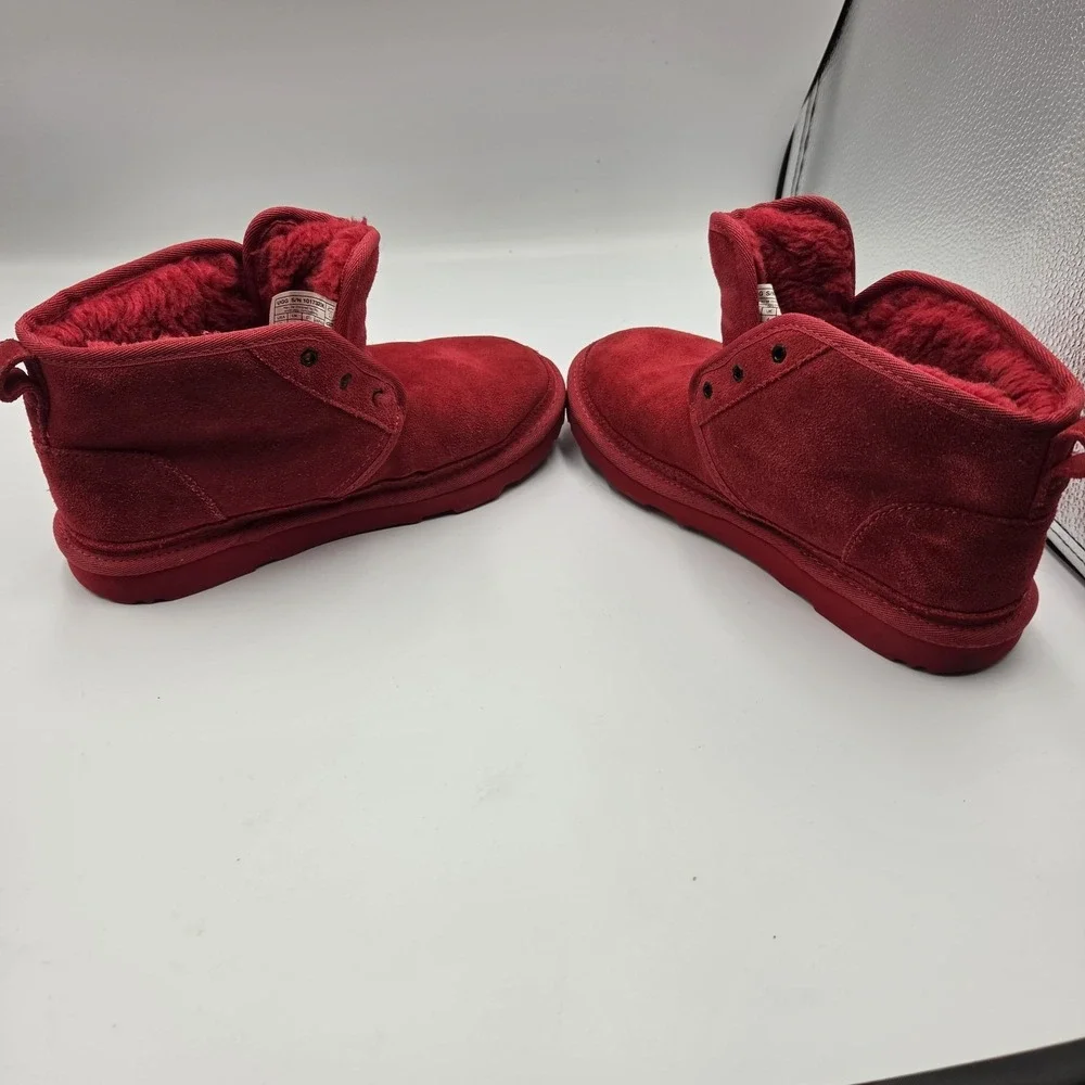 UGG Neumel Suede Fur Lined Chukka Ankle Boots Shoes Wool Red Size 5